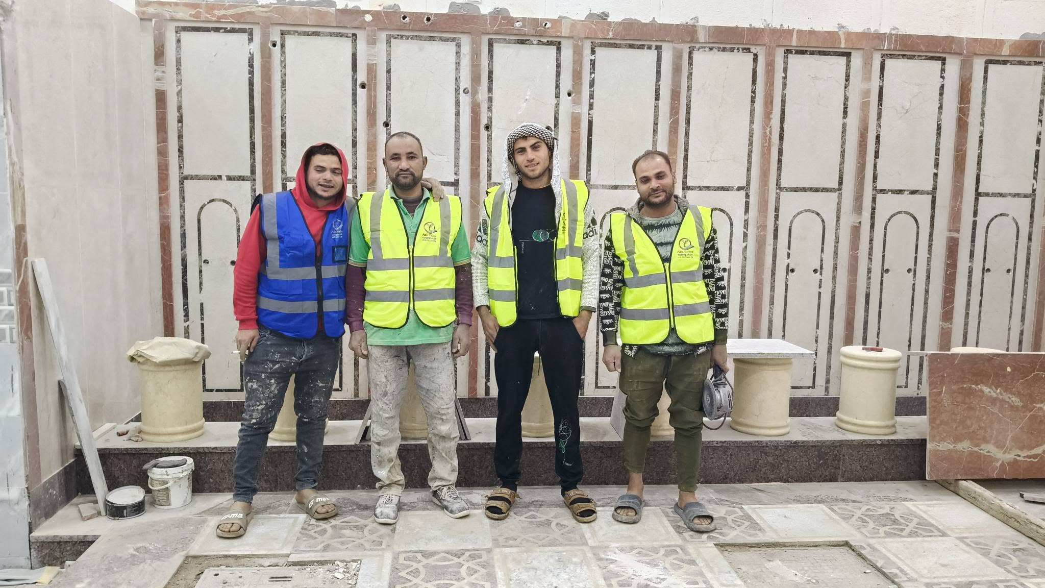 تركيب وتشطيب
